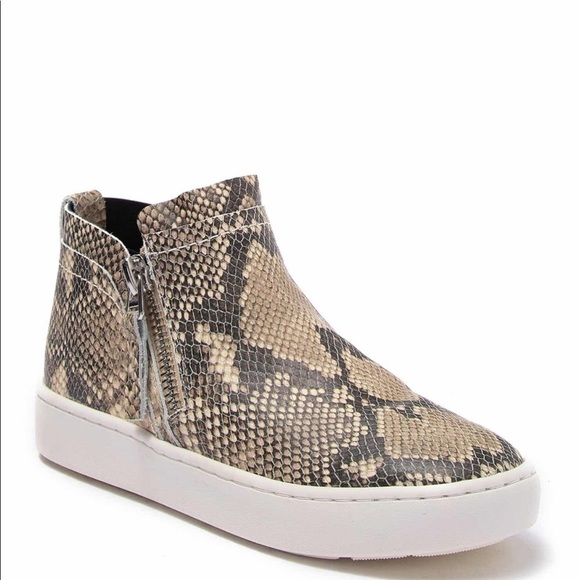 Dolce Vita Shoes - DOLCE VITA TOBEE LEATHER ZIP SNEAKER